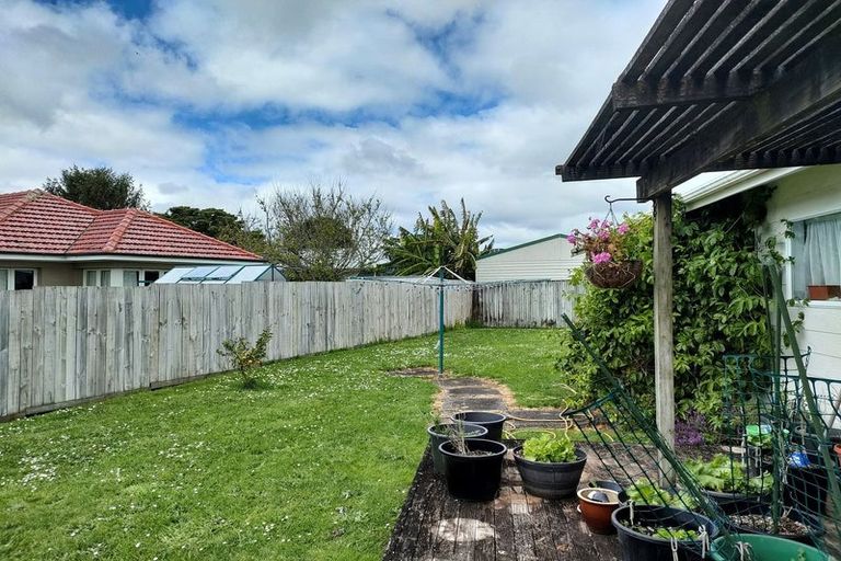 Photo of property in 11 Aratiatia Place, Tikipunga, Whangarei, 0112