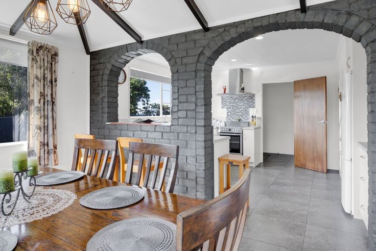 Photo of property in 5 Flint Road West, Stratford, 4332