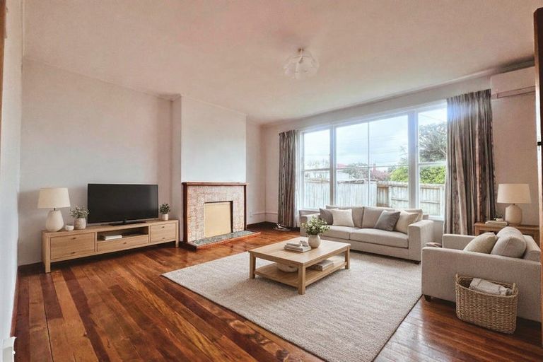 Photo of property in 78-80 Leicester Street, Cannons Creek, Porirua, 5024