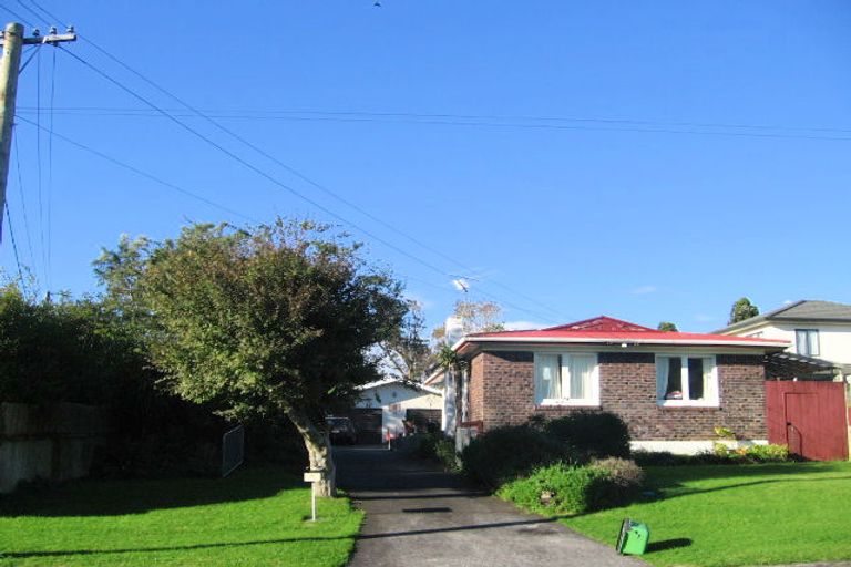 Photo of property in 3 Miles Avenue, Papatoetoe, Auckland, 2025