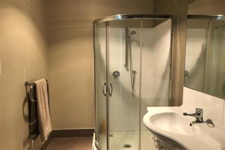 Photo of property in 8 Zabeel Crescent, Takanini, 2112