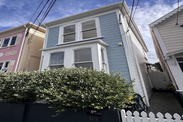 Photo of property in 64 Elizabeth Street, Mount Victoria, Wellington, 6011