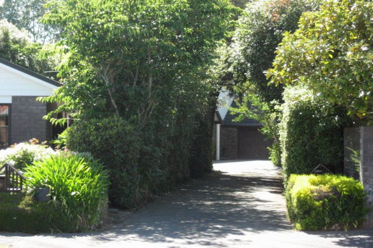 Photo of property in 52 Westgrove Avenue, Avonhead, Christchurch, 8042