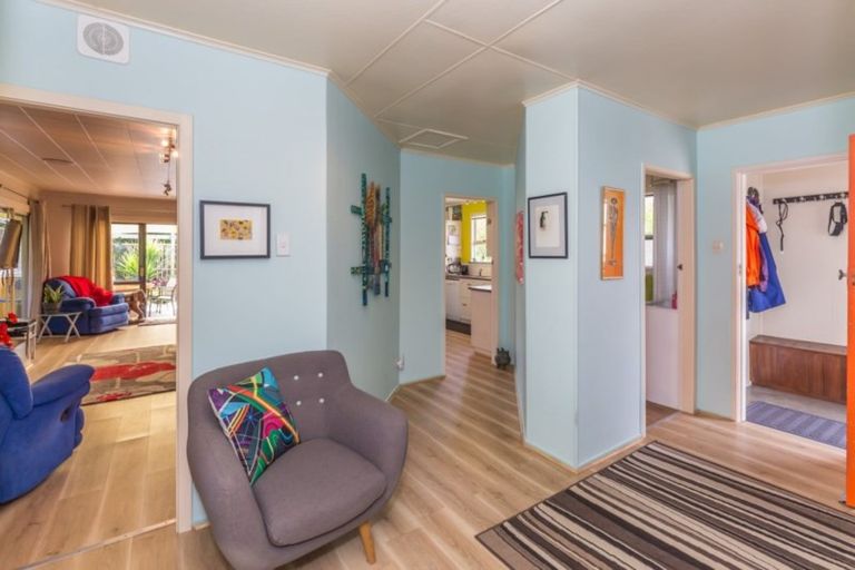 Photo of property in 89 Koputara Road, Himatangi Beach, Foxton, 4891