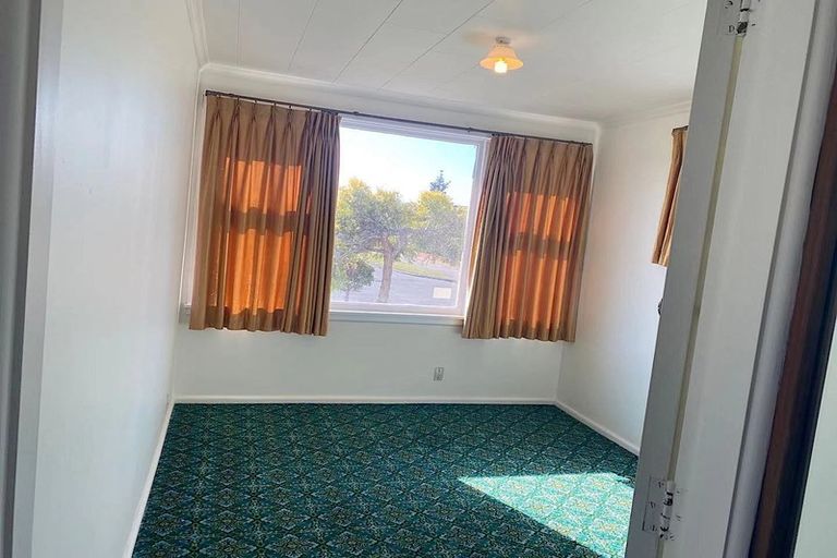 Photo of property in 11 Aileen Place, Upper Riccarton, Christchurch, 8041