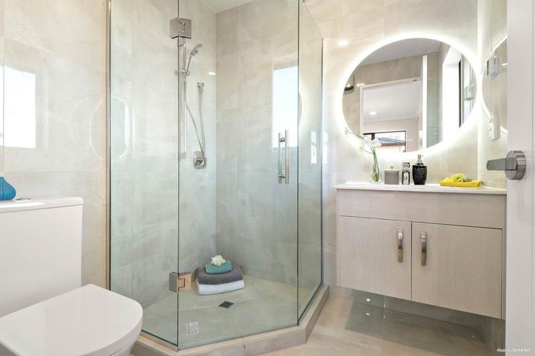 Photo of property in 8 Bomber Lane, Whenuapai, Auckland, 0618