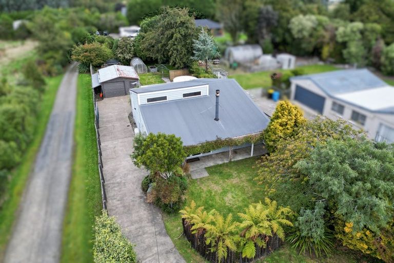 Photo of property in 20 Robert Street, Otatara, Invercargill, 9879