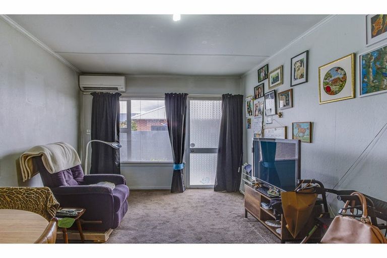 Photo of property in 2/6 Hatton Street, West End, Timaru, 7910