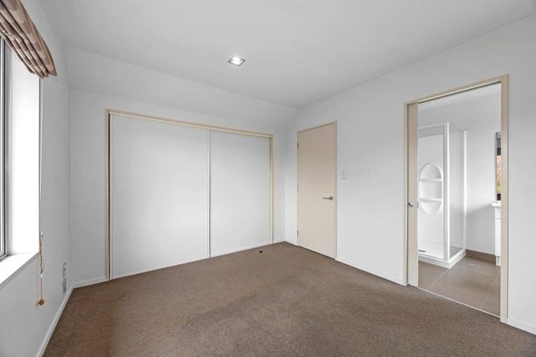 Photo of property in 90c Mandeville Street, Riccarton, Christchurch, 8011