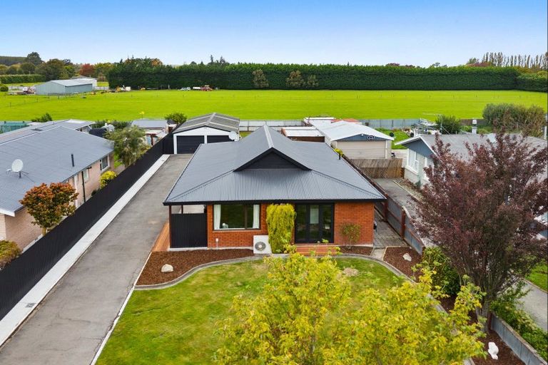 Photo of property in 17 Grove Street, Tinwald, Ashburton, 7700