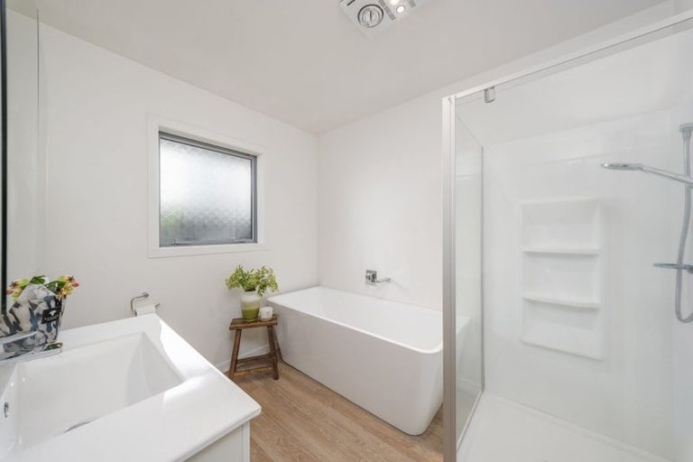 Photo of property in 2/282 Papanui Road, Merivale, Christchurch, 8052
