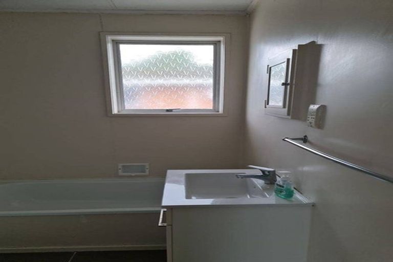 Photo of property in 4 Lynley Crescent, Blenheim, 7201