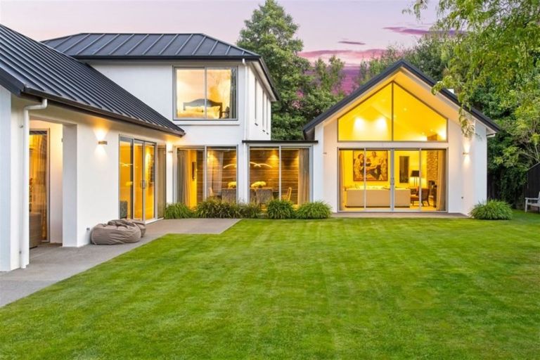 Photo of property in 63a Glandovey Road, Fendalton, Christchurch, 8052