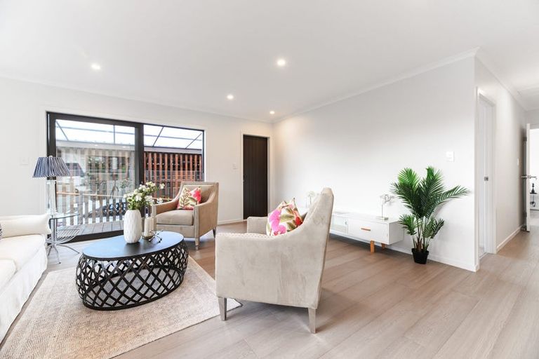 Photo of property in 1/40 Matuhi Rise, Henderson, Auckland, 0612