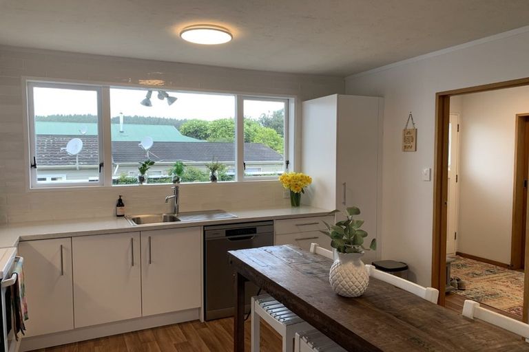 Photo of property in 66 Toi Street, Otaki Beach, Otaki, 5512