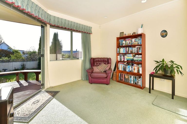 Photo of property in 4/848 Whangaparaoa Road, Manly, Whangaparaoa, 0930