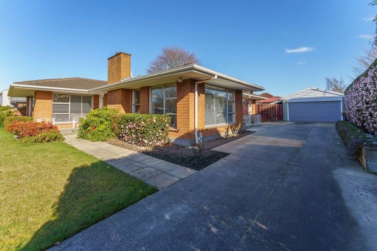 Photo of property in 75 Gladson Avenue, Sockburn, Christchurch, 8042