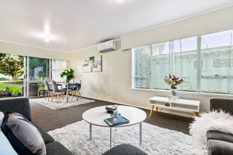 Photo of property in 1/50 Te Kanawa Crescent, Henderson, Auckland, 0610
