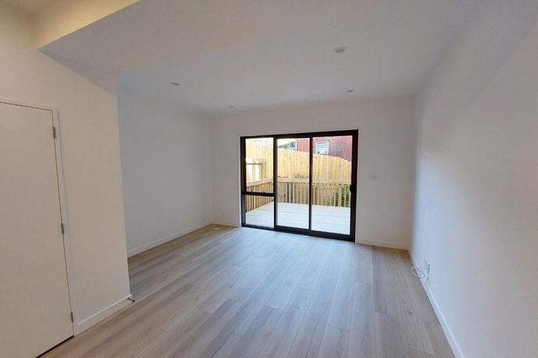 Photo of property in 11/72 Alfriston Road, Manurewa East, Auckland, 2102