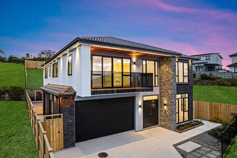 Photo of property in 37 Hing Street, Flat Bush, 2019