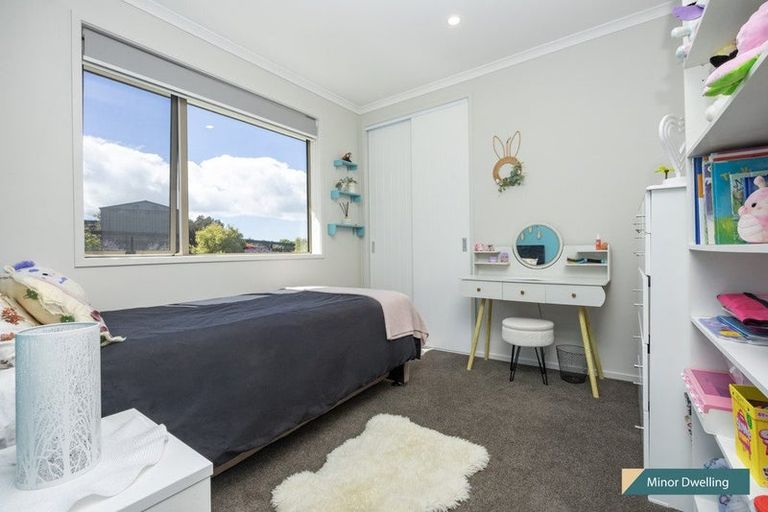 Photo of property in 35 Terry Smyth Drive, Kumeu, 0892