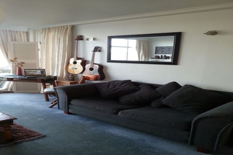 Photo of property in Harbour View Apartments, 147 Ohiro Road, Brooklyn, Wellington, 6021