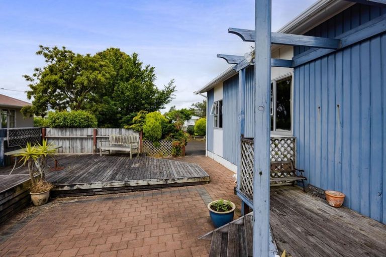 Photo of property in 137 Waihi Road, Hawera, 4610