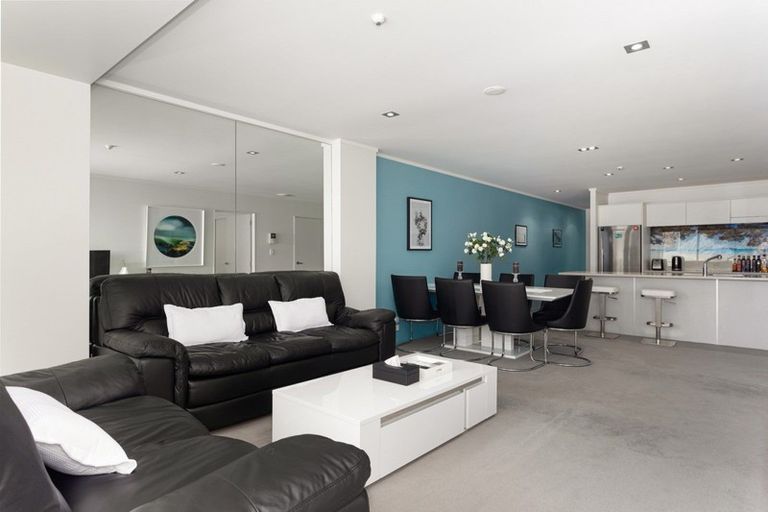 Photo of property in Quayside Apartments, 210/11 George Street, Whakatane, 3120