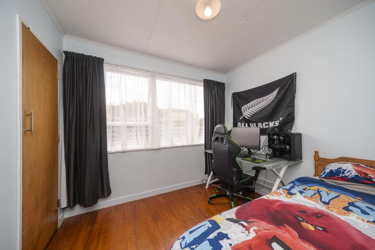 Photo of property in 39 Wood Street, Takaro, Palmerston North, 4410