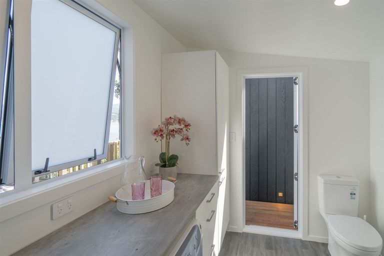 Photo of property in 185 Paku Drive, Tairua, 3508