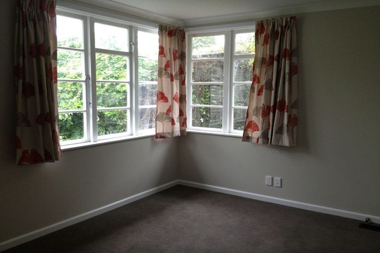 Photo of property in 311a Karori Road, Karori, Wellington, 6012