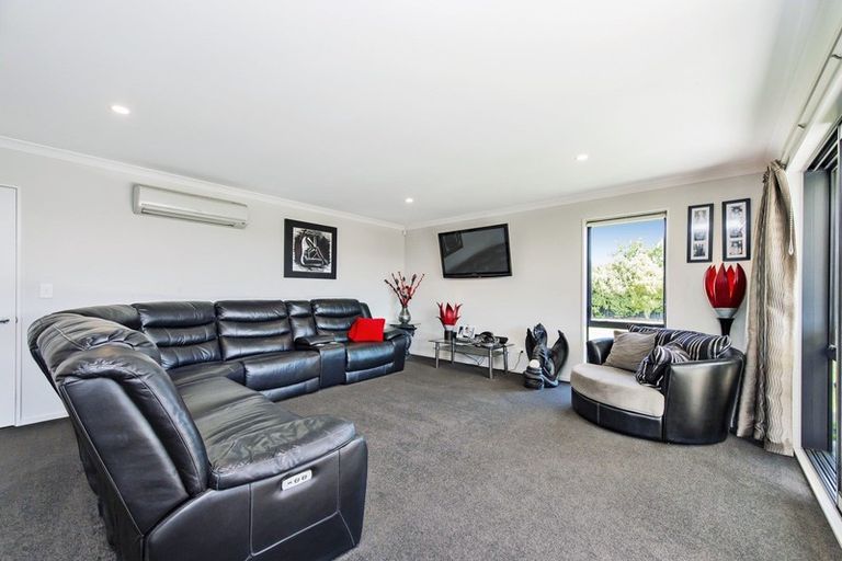 Photo of property in 41 Beaumont Drive, Rolleston, 7614