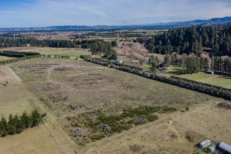 Photo of property in 1 Feathers Road, Loburn, 7472