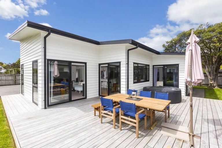 Photo of property in 27a Tennyson Street, Trentham, Upper Hutt, 5018