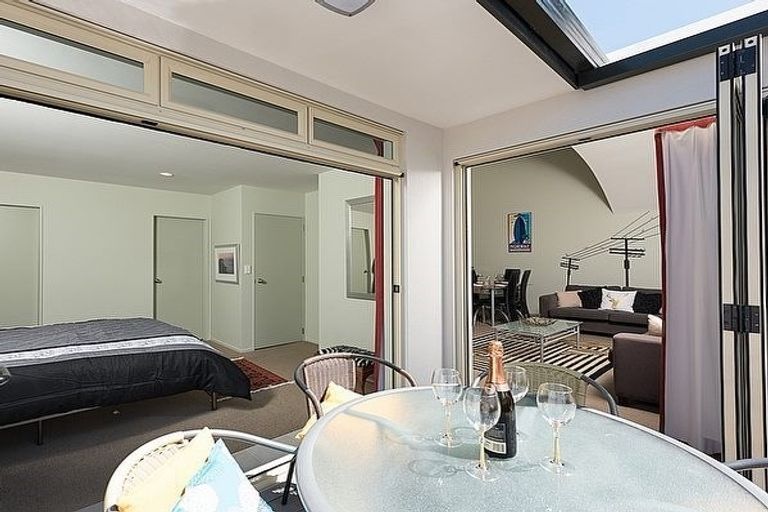 Photo of property in 25 Rita Street, Mount Maunganui, 3116