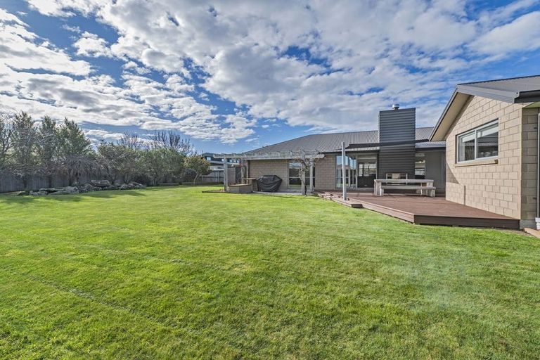 Photo of property in 19 Beaumont Drive, Rolleston, 7614