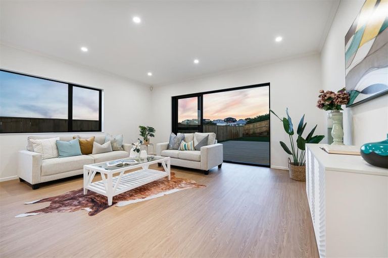 Photo of property in 34 Ta Moko Drive, Gulf Harbour, Whangaparaoa, 0930