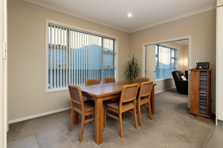 Photo of property in 56 Rexford Heights, Pyes Pa, Tauranga, 3112