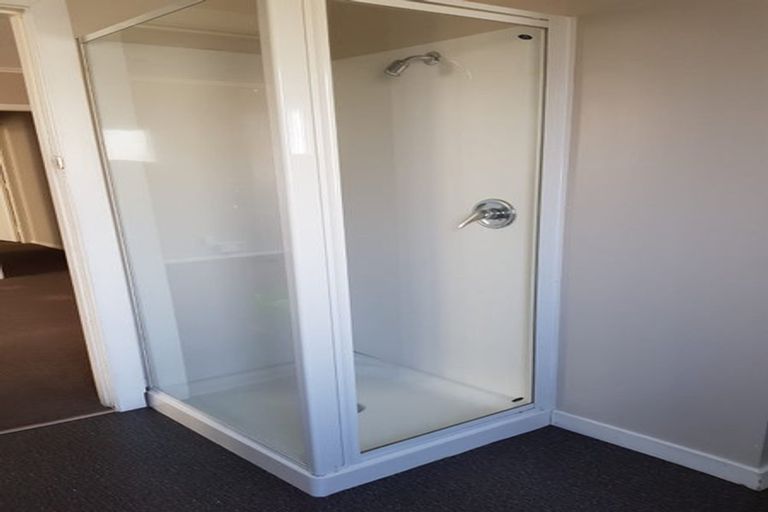 Photo of property in 8 Heretaunga Street, Petone, Lower Hutt, 5012