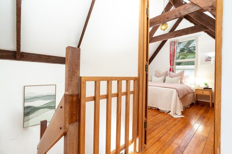 Photo of property in 3 Glamorgan Street, Northland, Wellington, 6012