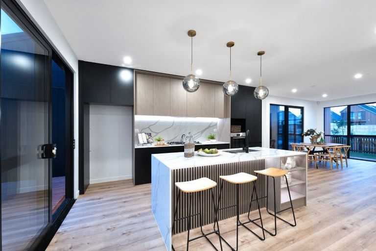 Photo of property in 6 Dorset Down Drive, Karaka, 2580