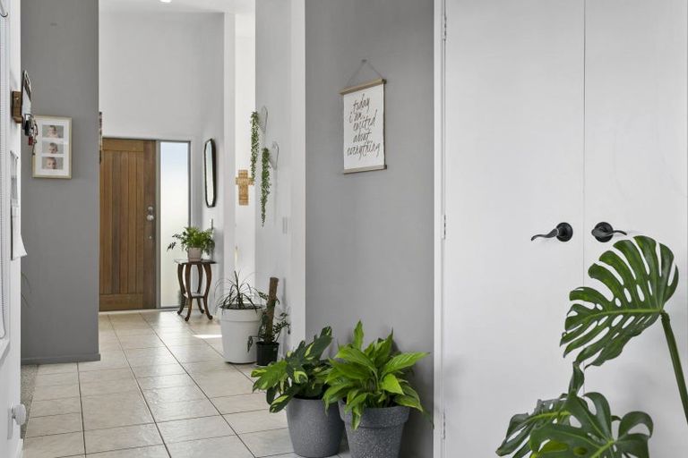 Photo of property in 16 Scott Drive, Nukuhau, Taupo, 3330