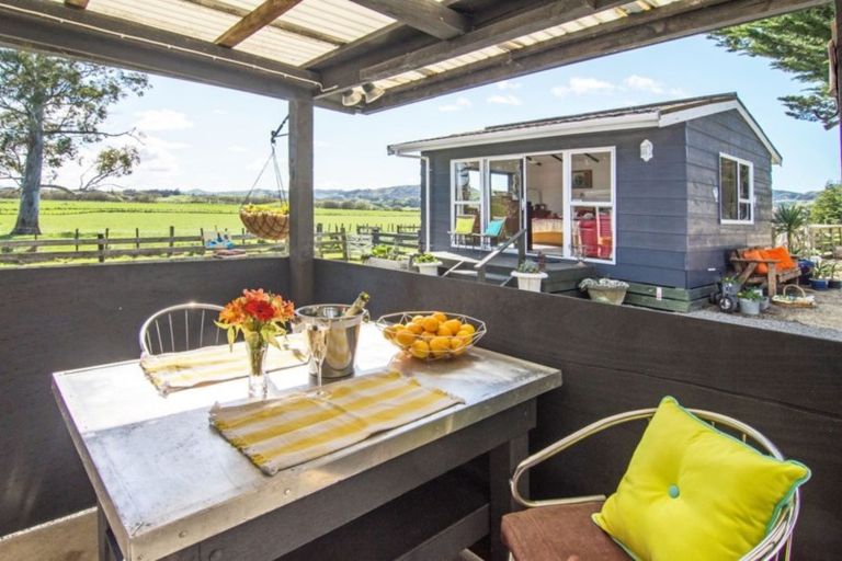 Photo of property in 114 Langdale Road, Whareama, Masterton, 5872