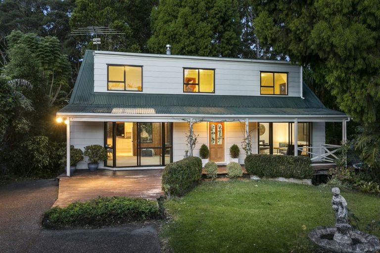 Photo of property in 94a Konini Road, Titirangi, Auckland, 0604