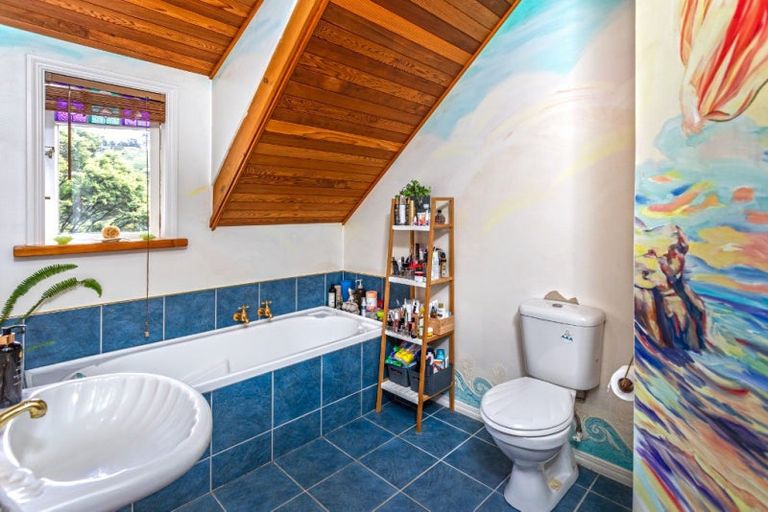 Photo of property in 3 Widdison Place, Whangamata, 3691