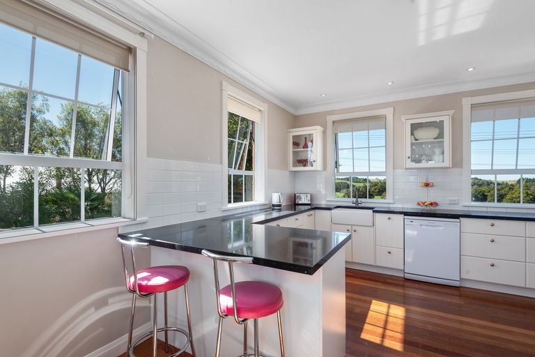 Photo of property in 211 Matakana Road, Warkworth, 0985