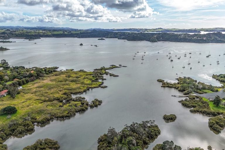 Photo of property in 17 Edmonds Road, Kerikeri, 0293