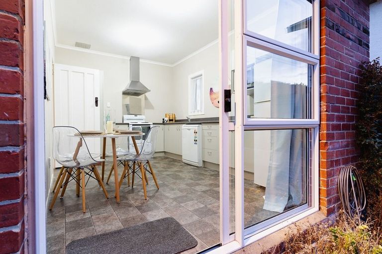 Photo of property in 11 Wills Street, Balaclava, Dunedin, 9011