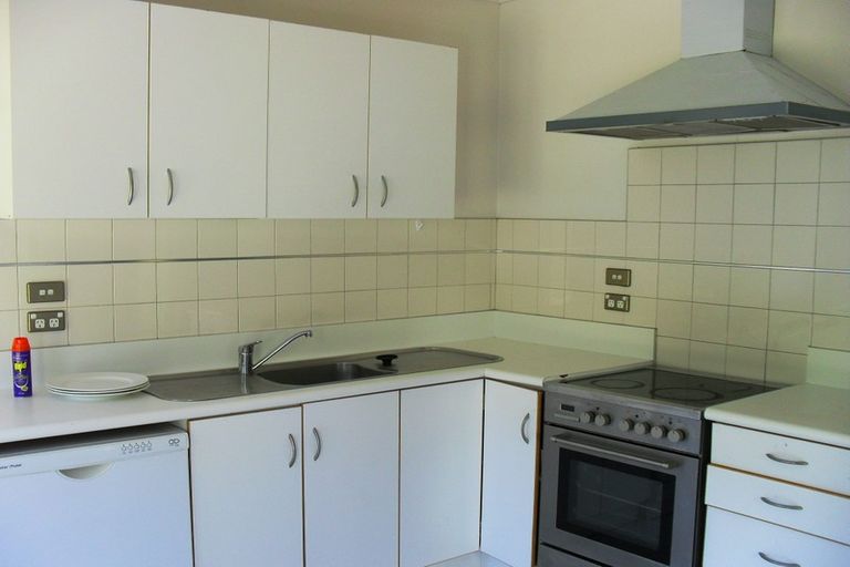 Photo of property in 6-10 Mudges Terrace, Newtown, Wellington, 6021