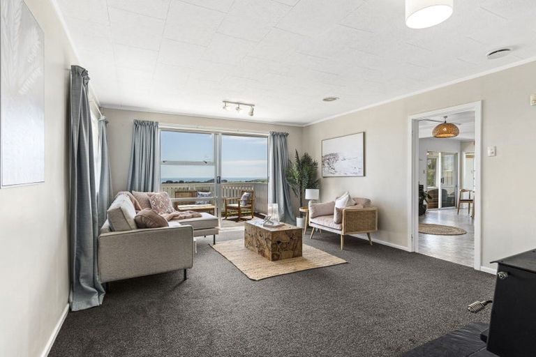 Photo of property in 401 Koru Road, Koru, New Plymouth, 4374